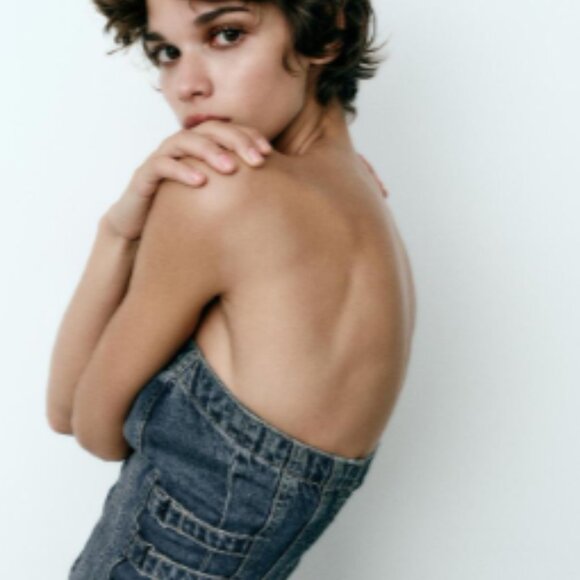 OPEN SHOULDER DENIM TOP - Picture 7 of 7